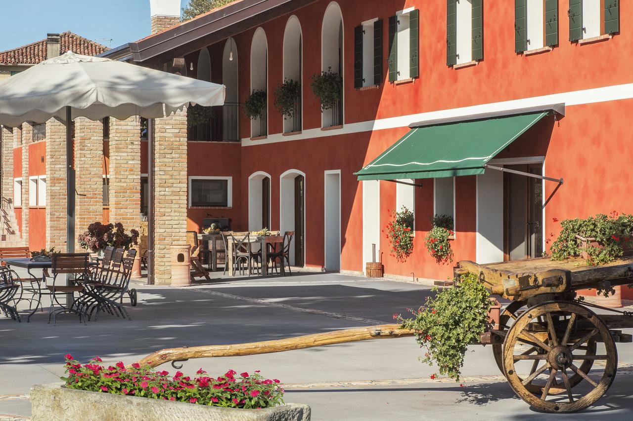 Ca' Ciaran Bed & Breakfast Chiarano Bagian luar foto