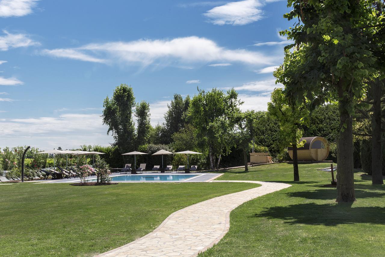 Ca' Ciaran Bed & Breakfast Chiarano Bagian luar foto