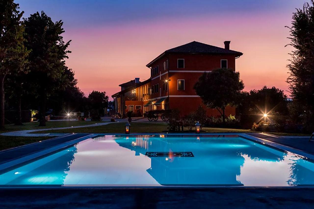 Ca' Ciaran Bed & Breakfast Chiarano Bagian luar foto